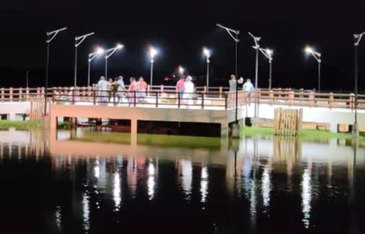 Integrované solární pouliční osvětlení